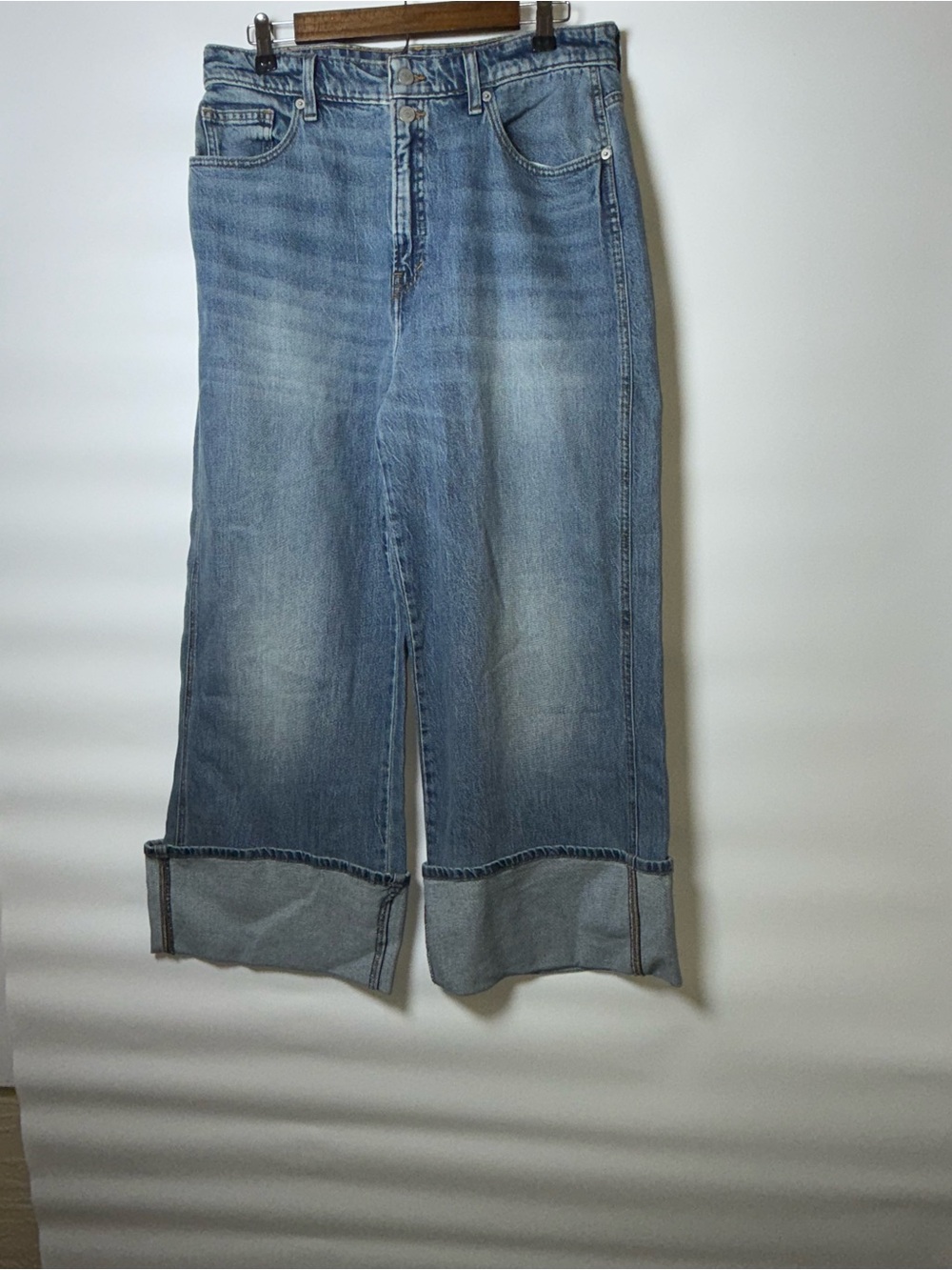 Lucky Brand High Rise Wide Leg Cuffed Jeans Blue Denim Size 14/32 Coastal Boho - Picture 2 of 12
